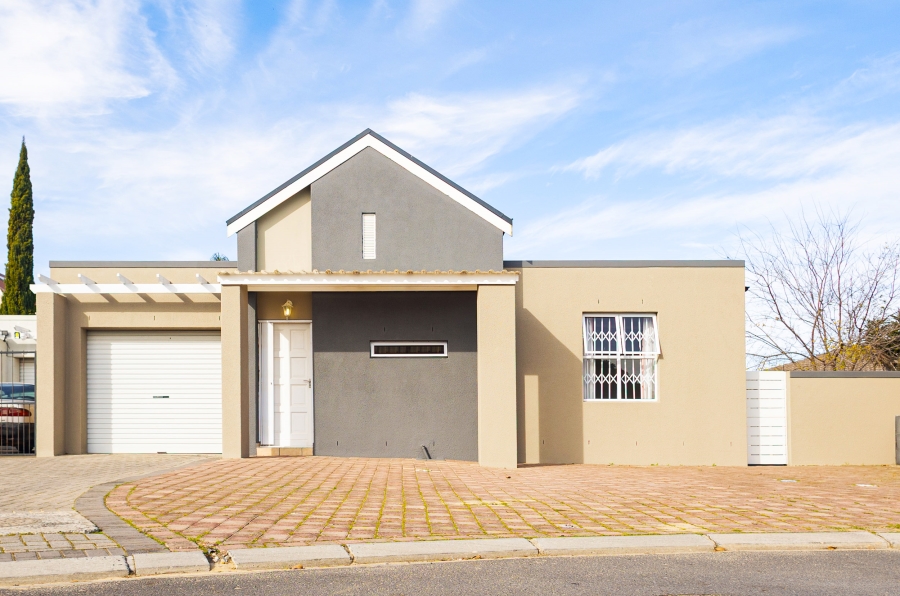 2 Bedroom Property for Sale in Viking Village Western Cape